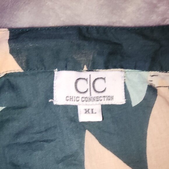 Boutique Chic Connections XL Women's Vneck popover 100% cotton blouse - Picture 3 of 16